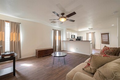 8519 Twillingate Ln, Houston, TX 77040 - photo 5