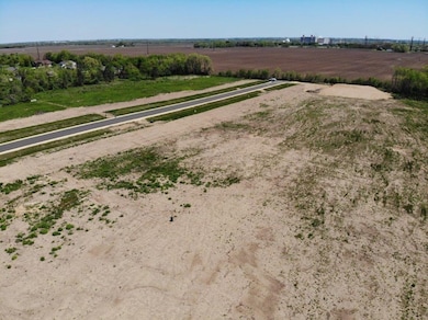 3155 W Creek View Pkwy, Beloit, WI 53511 - photo 3