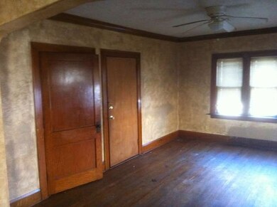 2202 Auburn St, Rockford, IL 61103 - photo 4