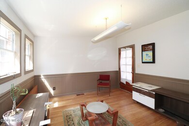223 Briarcliff - 4th Bedroom 3
