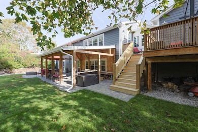 130 Dutcher St, Hopedale, MA 01747 - photo 3