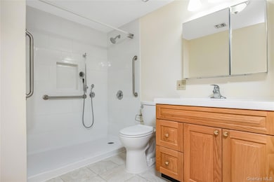 20 Laurel Ave unit 55, East Islip, NY 11730 - photo 5