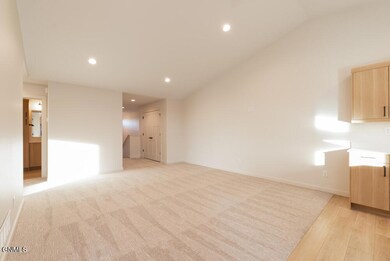 5513 Davies MLS-8