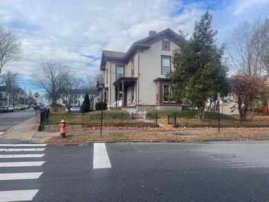 84 Warren St unit 4, Concord, NH 03301 - photo 3