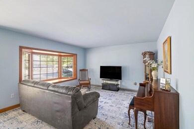 735 N Ernest St, Griffith, IN 46319 - photo 2