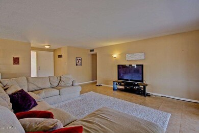 Great Room (6)