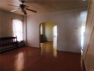 701 N 4th St, Allentown, PA 18102 - photo 5