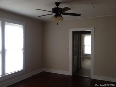 403 S Race St unit A, Statesville, NC 28677 - photo 3