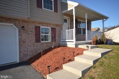 1485 Mountain Shadow Terrace, Fayetteville, PA 17222 - photo 4