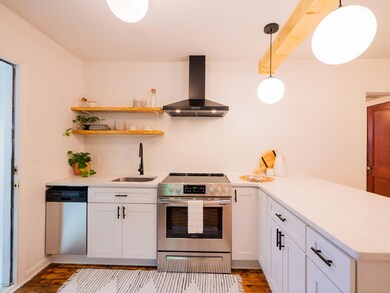 549 Talbot Ave, Jacksonville, FL 32205 - photo 5