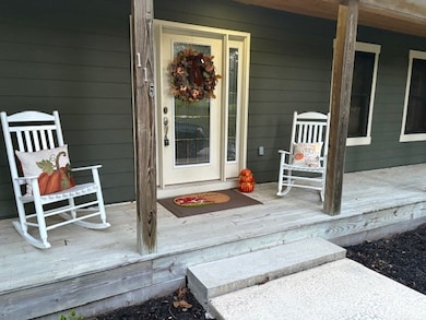 115 Long Point Dr, Rock Island, TN 38581 - photo 3