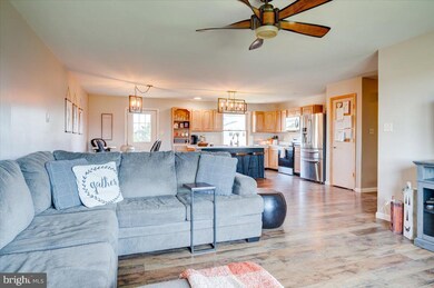 1153 Jason Dr, Greencastle, PA 17225 - photo 6