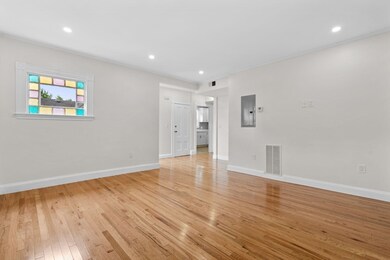 51 Walworth St unit 2, Roslindale, MA 02131 - photo 5