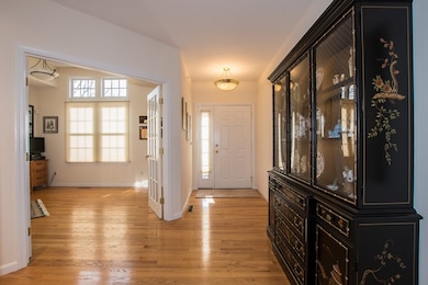 51 Godfrey Dr, Norton, MA 02766 - photo 5