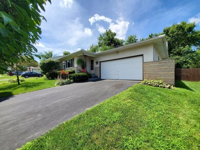 1723 Carrigallen Ln, Columbus, OH 43228 - photo 5