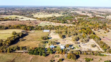 1504 Cold Springs Rd, Weatherford, TX 76088 - photo 6