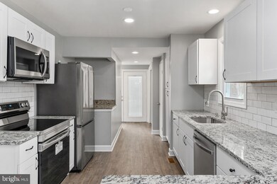 177 Meadow View Ln, Colonial Beach, VA 22443 - photo 5