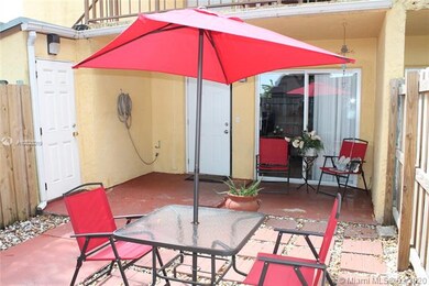 15401 SW 81st Cir Ln unit 11, Miami, FL 33193 - photo 3