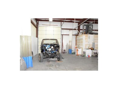 1236 NW Knox St, Blue Springs, MO 64015 - photo 7