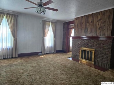 118 S Fayette St, Carthage, IL 62321 - photo 4