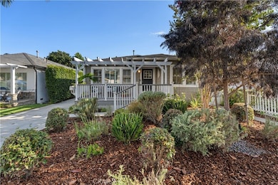 208 W Walnut Ave, El Segundo, CA 90245 - photo 2