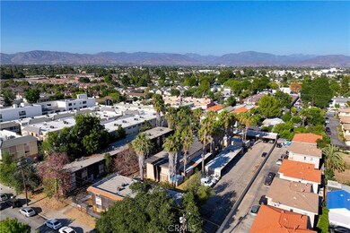 8414 Columbus Ave unit 10, North Hills, CA 91343 - photo 2