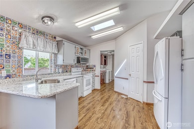 530 Sunday Dr, East Wenatchee, WA 98802 - photo 5