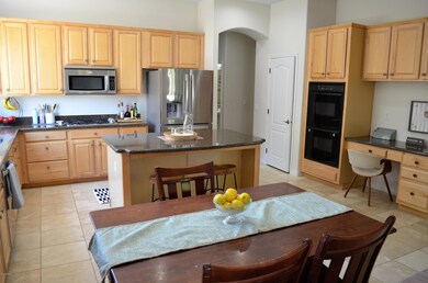 771 N Tower Place, Chandler, AZ 85225 - photo 3