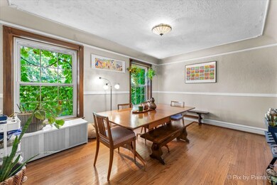 2335 W Farwell Ave unit 3N, Chicago, IL 60645 - photo 5