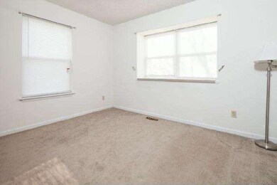 85 Buena Vista Dr, New Castle, DE 19720 - photo 2