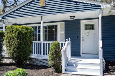 05-Front Porch 1