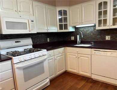 200 Hoffman Ave unit 206, Cranston, RI 02920 - photo 5