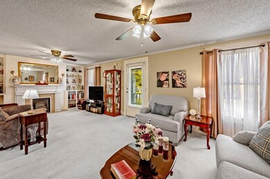 624 W Gandy St, Denison, TX 75020 - photo 3