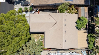 Aerial view of property and surrounding area