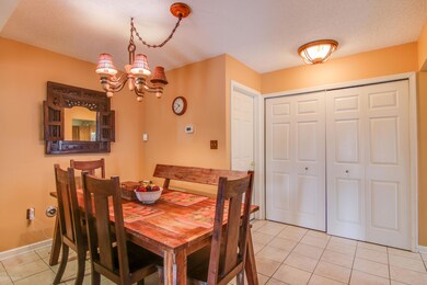 42 Phoenix Ct, Tinton Falls, NJ 07712 - photo 4