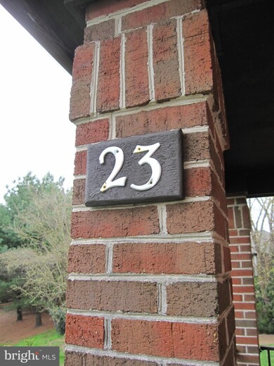 23 Dickens Square, Lutherville Timonium, MD 21093 - photo 4