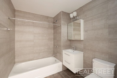 90-02 Queens Blvd unit 601, Elmhurst, NY 11373 - photo 7