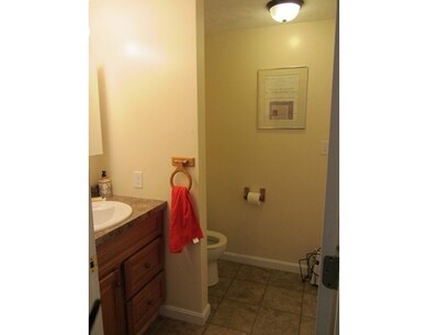 5 Sutton Place unit 5, Swampscott, MA 01907 - photo 6