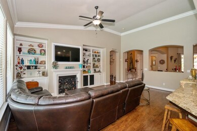 3243 Whiteash Ave, Clovis, CA 93619 - photo 5