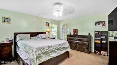 Large primary bedroom