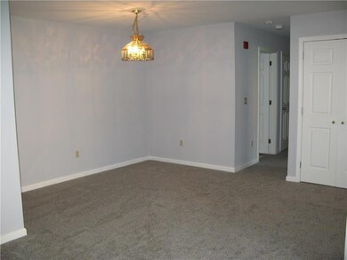 867 Cold Spring Rd unit 4, Allentown, PA 18103 - photo 4