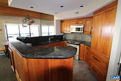 1524 Cliffs, Wintergreen Resort, VA 22967 - photo 2