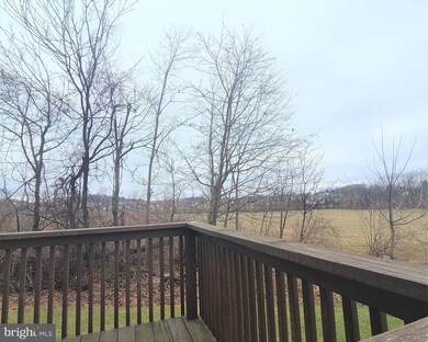 12 Weiser Ct unit 12, Womelsdorf, PA 19567 - photo 6