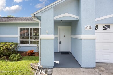 5585 Hemsing St-12