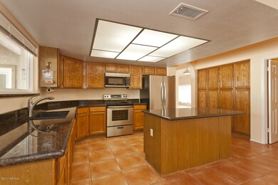 Open Kitchen