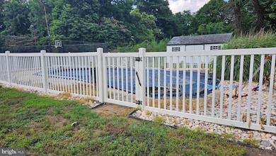 204 Dale Rd, Mount Holly, NJ 08060 - photo 6