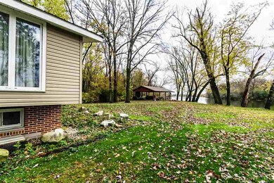 5267 S Christianson Rd, Janesville, WI 53546 - photo 2