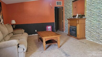 6729 Denver Heights Cir, Denver, NC 28037 - photo 3