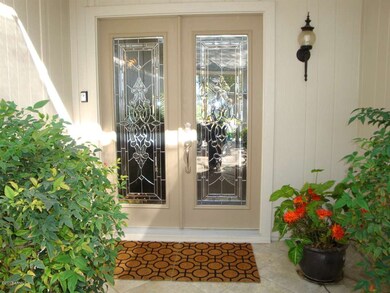 GORGEOUS FRONT DOUBLE DOORS