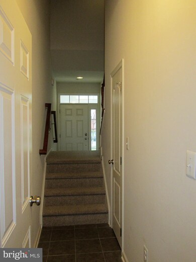 43041 Clarks Mill Terrace, Ashburn, VA 20148 - photo 4